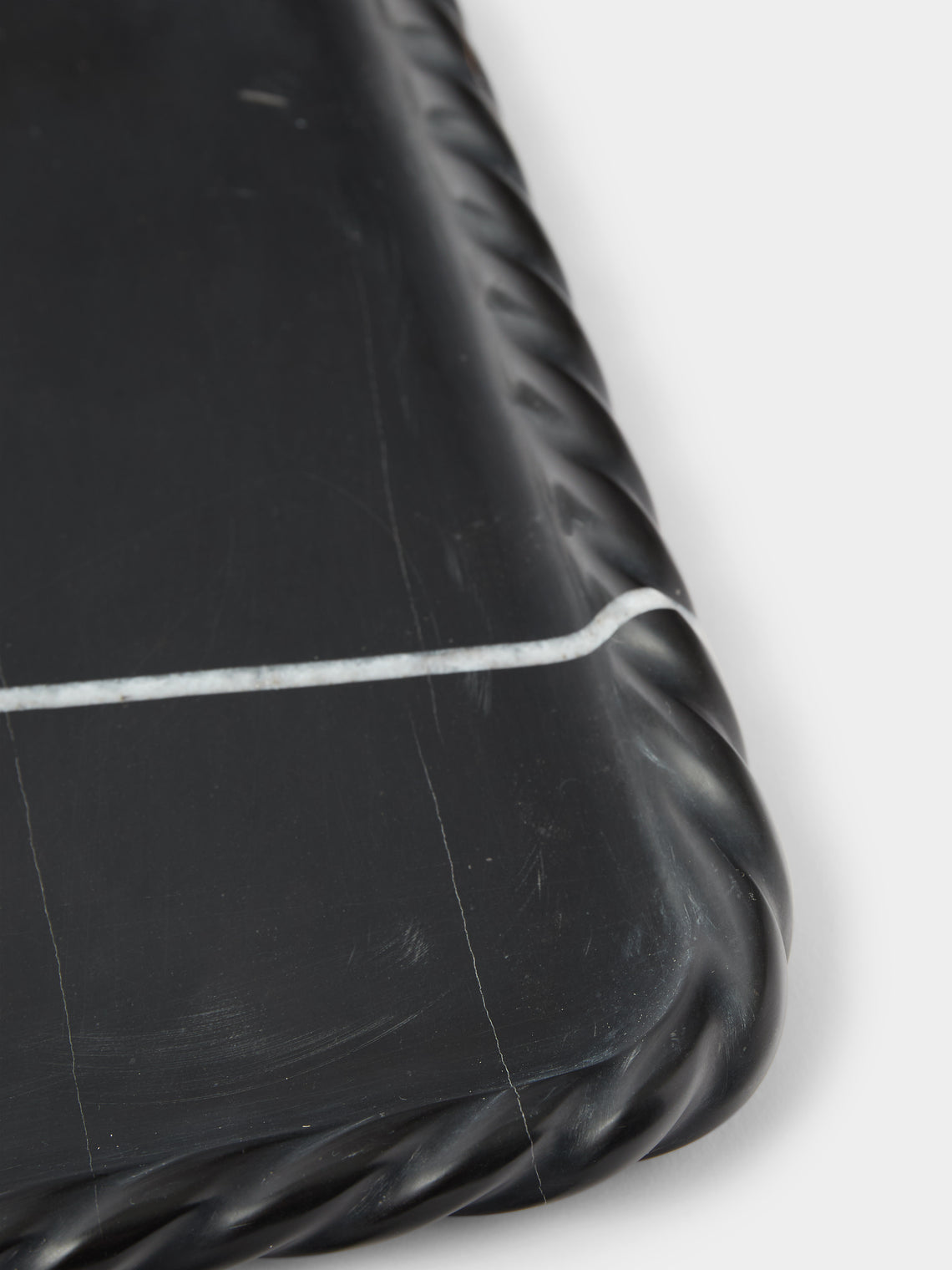 Anastasio Home - Juliet Marble Tray (9.5in/24cm) - Black - ABASK