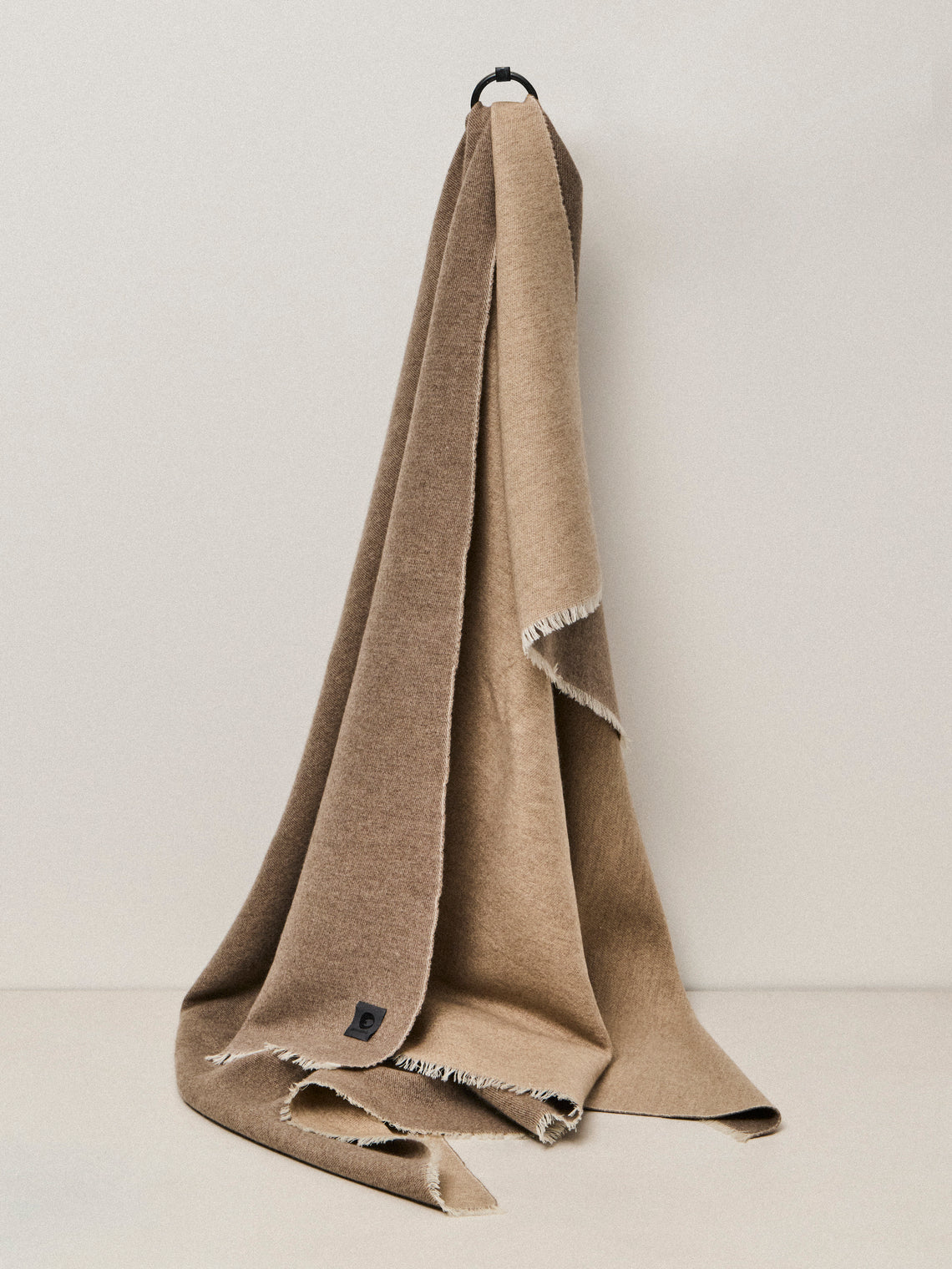 Denis Colomb - Cashmere Reversible Throw (79in/2m) - Brown - ABASK