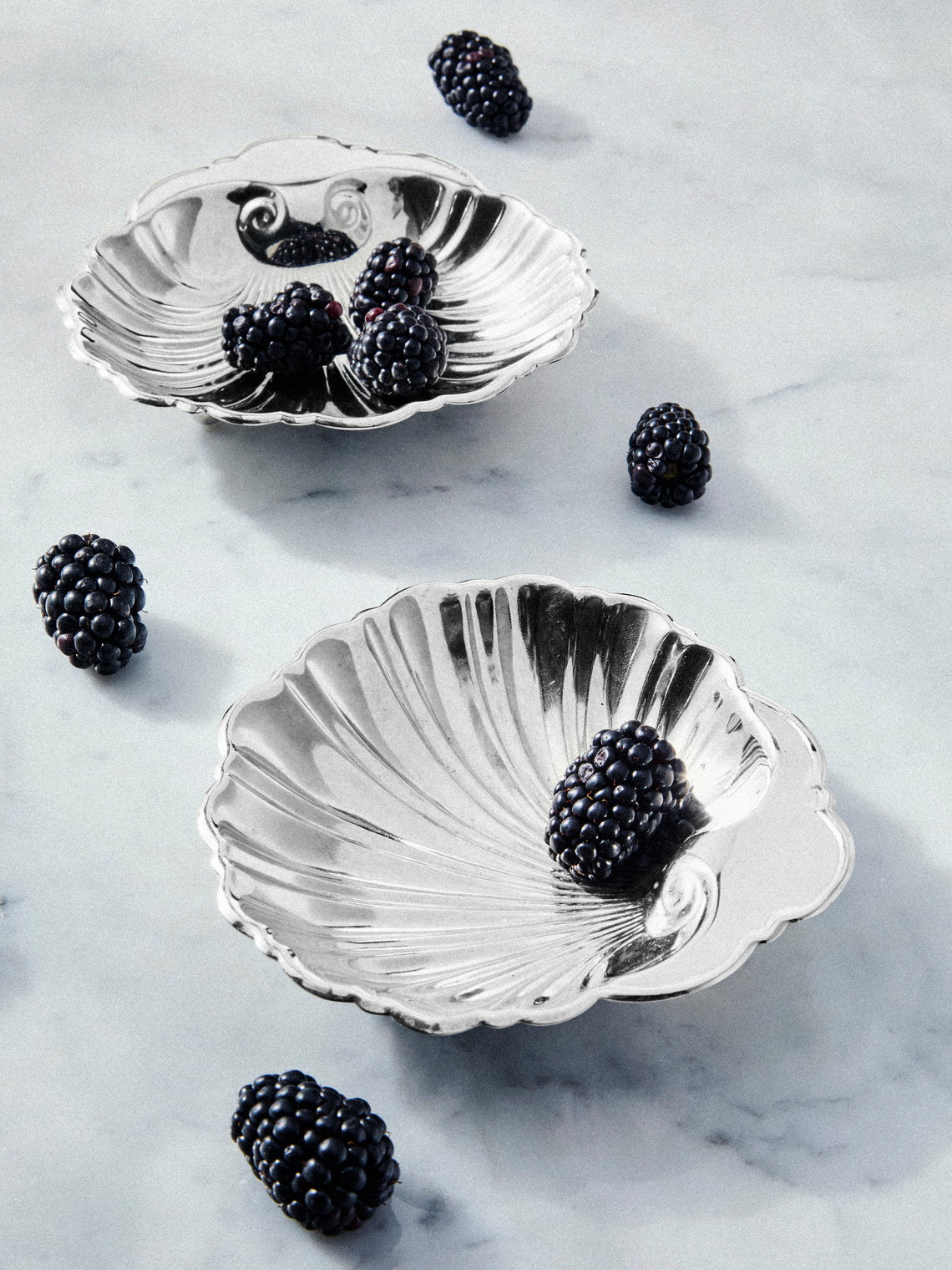 Antique and Vintage - Mid-Century Silver-Plated Shell Dishes (Set of 2) - Silver - ABASK