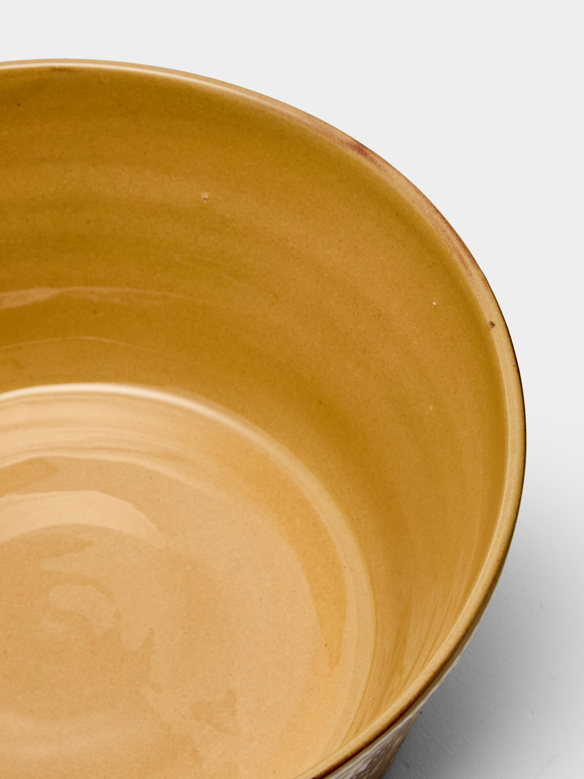 Poterie d’Évires - Flowers Hand-Painted Ceramic Small Handled Serving Bowl - Dark brown - ABASK