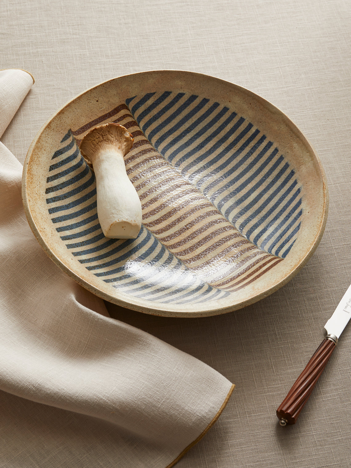 Makidani-gama - Nerikomi Ceramic Serving Plates – 12in/30cm (Set of 2) - Multiple - ABASK