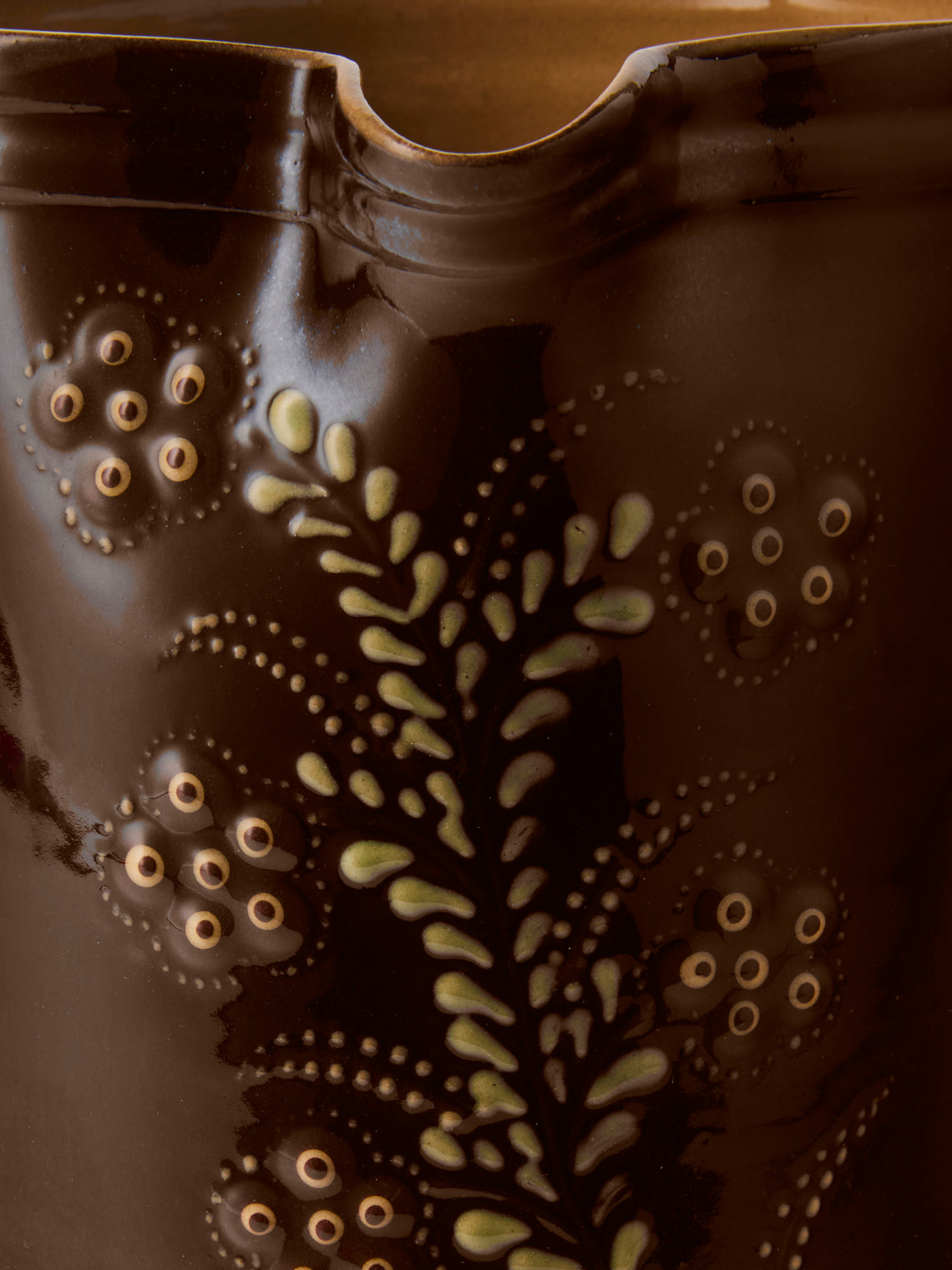Poterie d’Évires - Flowers Hand-Painted Ceramic Straight-Edge Medium Jug - Dark Brown - ABASK