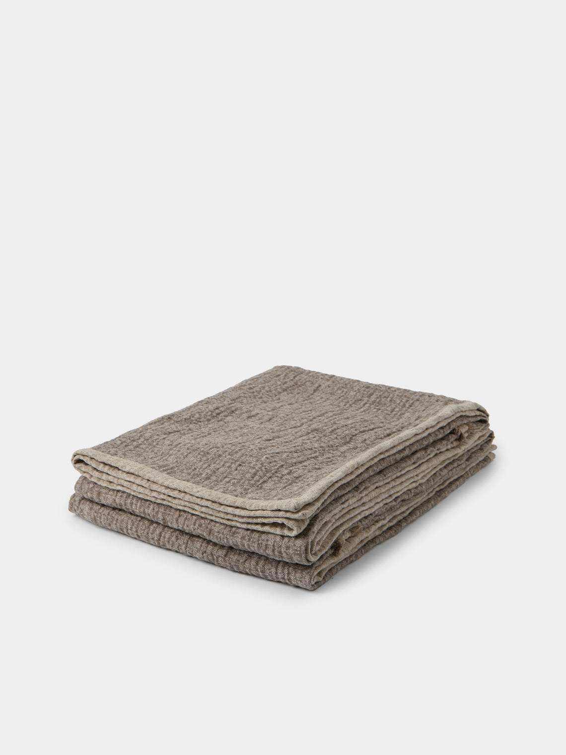 de Le Cuona - Sashiko Linen Blanket (94.5in/2.4m) - Gray - ABASK