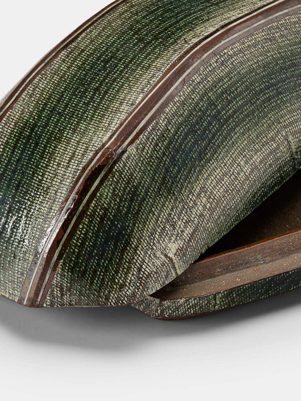 Masumi Ando - Textured Ceramic Tray (10.5in/27cm) - Green - ABASK