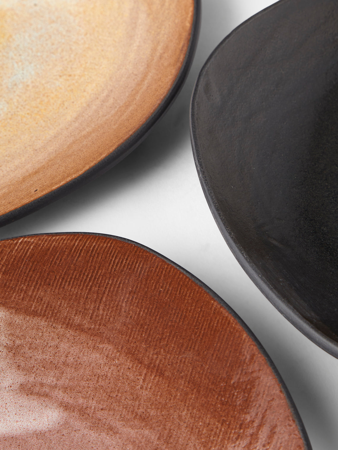 Hana Karim Studio - Hand-Built Stoneware Dinner Plates — 11in/28cm (Set of 4) - Multiple - ABASK