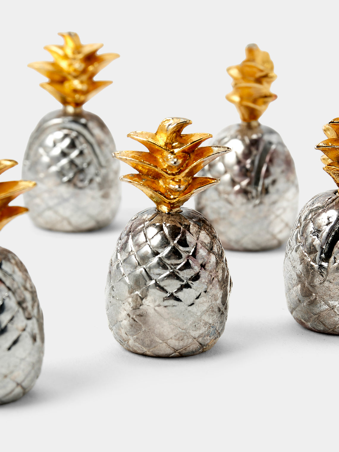Antique and Vintage - Mid-Century Pineapples Silver-Plated Knife Rests (Set of 6) - Silver - ABASK