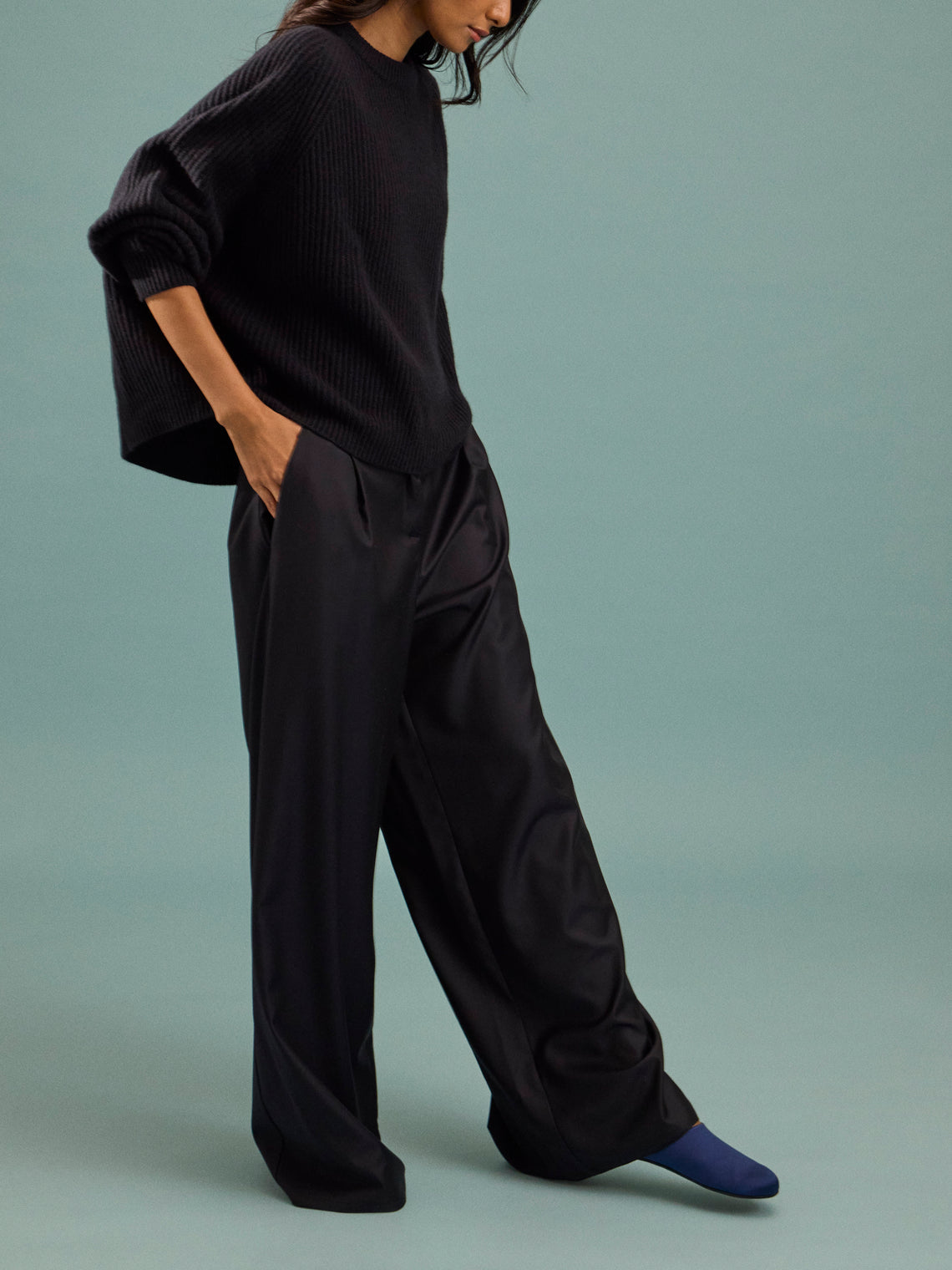 Dusan - Cashmere Crew-Neck Sweater | One Size - Navy - ABASK