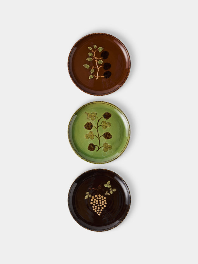 Poterie d’Évires - Fruits Hand-Painted Ceramic Dinner Plates – 9.5in/24cm (Set of 3) - Brown - ABASK - 