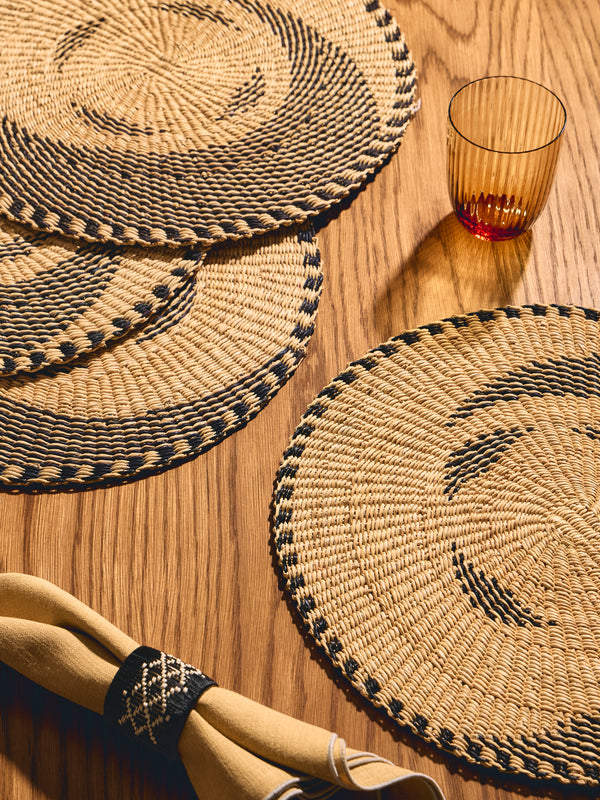 Baba Tree - Handwoven Elephant Glass Placemats (Set of 4) - Natural - ABASK