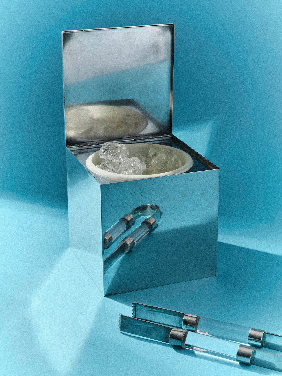 Antique and Vintage - 1970s Florentine Silver-Plated Ice Bucket - Silver - ABASK