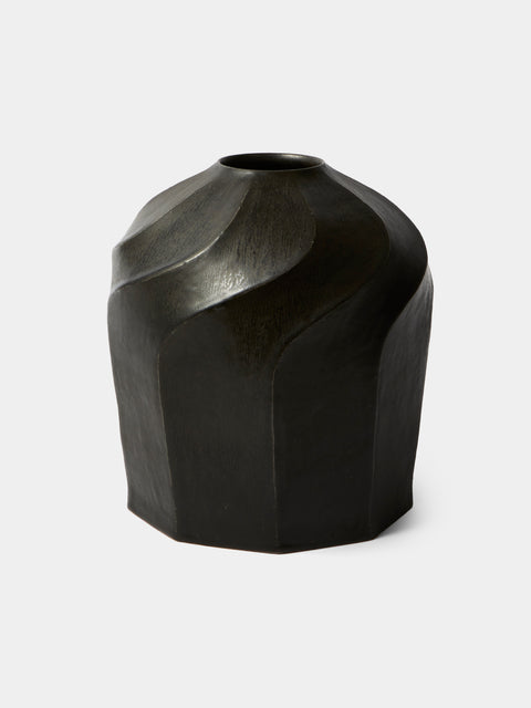 Lee Song-am - Black Clay Vase (10.5in/27cm) - Black - ABASK - 
