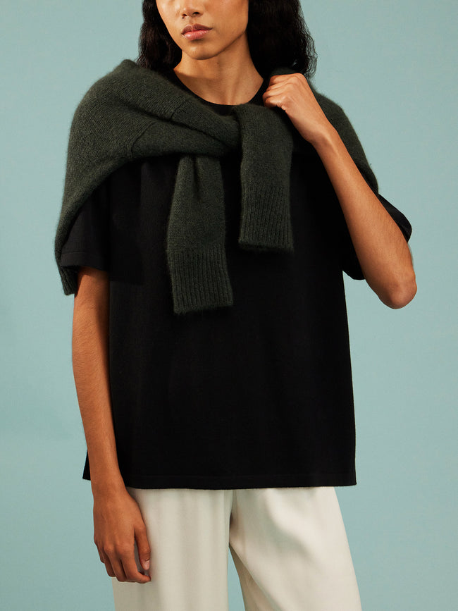 Arch4 - Golden Baby Goat Cashmere Oversized T-Shirt | Size: S - Black - ABASK