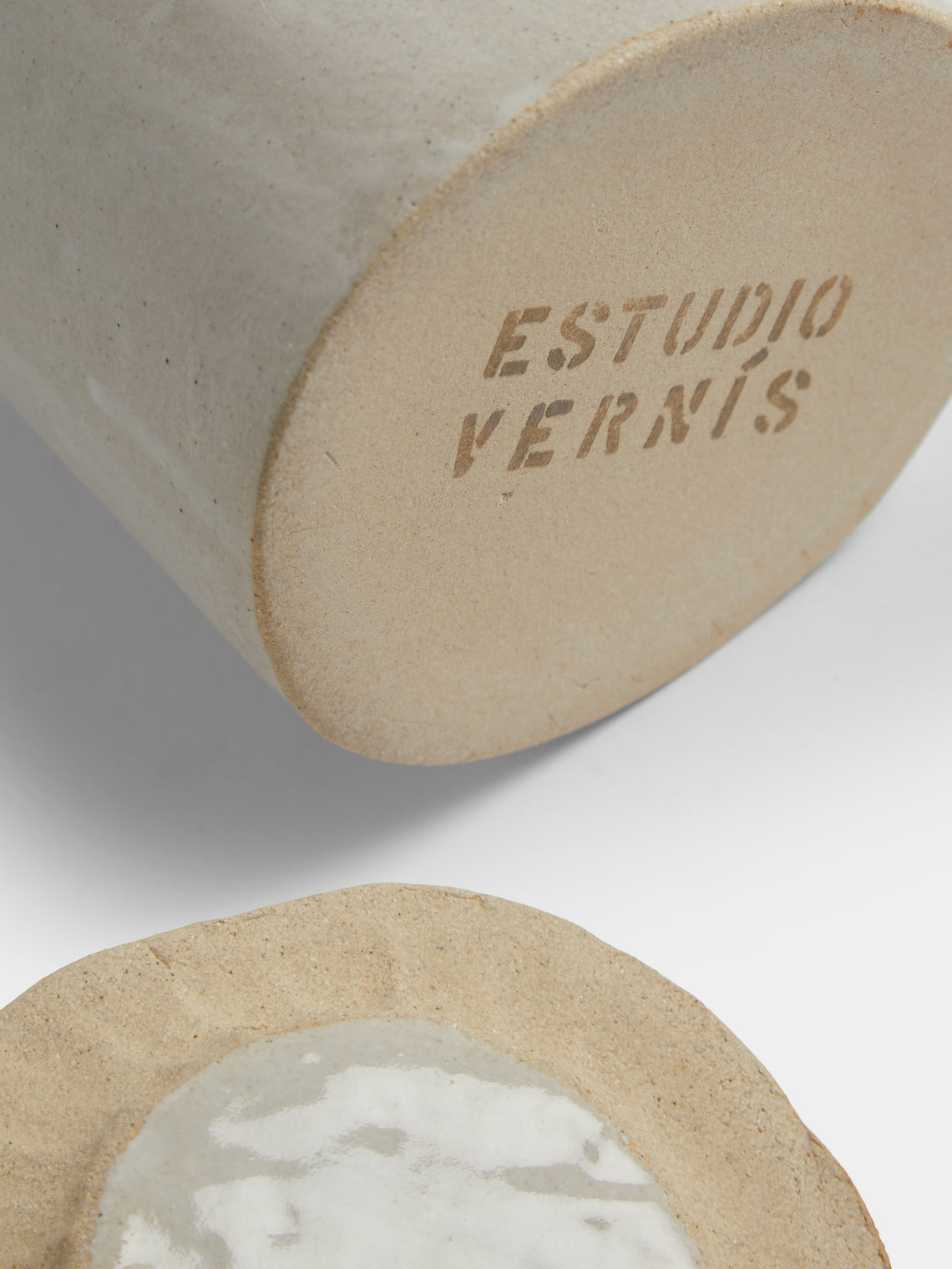 Estudio Vernís - Wood-Fired Stoneware Storage Jar - White - ABASK