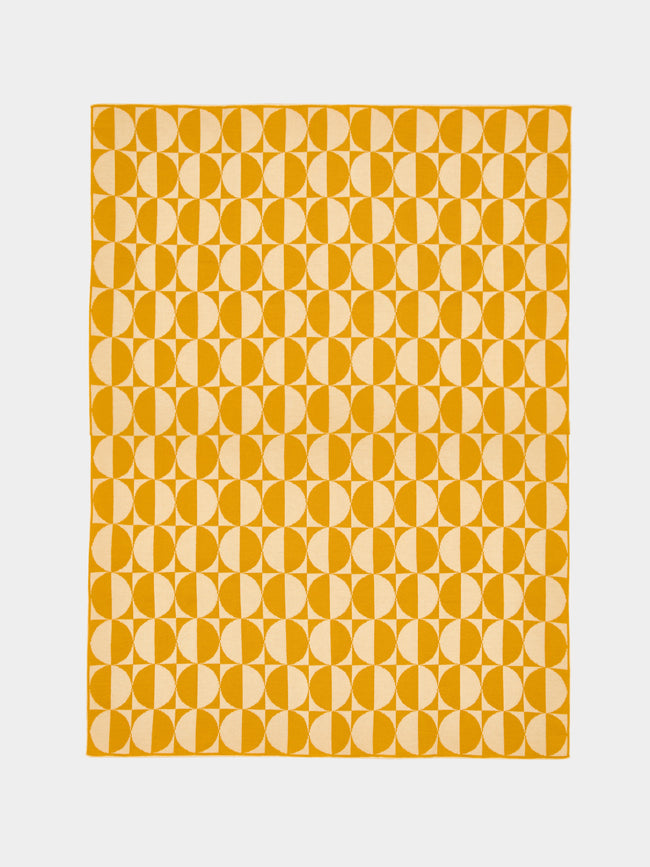 The Stroud - Summer Cotswold Lion Wool Blanket (84in/2.1m) - Yellow - ABASK - 