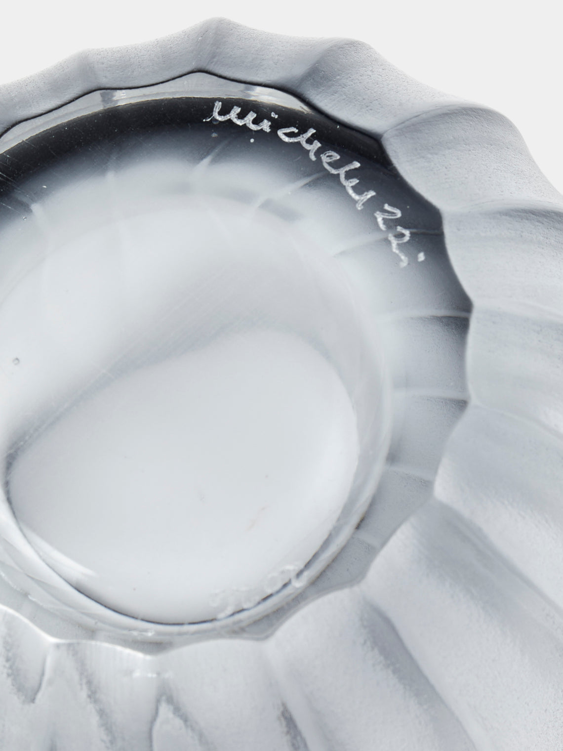 Micheluzzi Glass - Rullo Acciaio Coste Hand-Blown Murano Glass Vase (4.5in/11.5cm) - Gray - ABASK