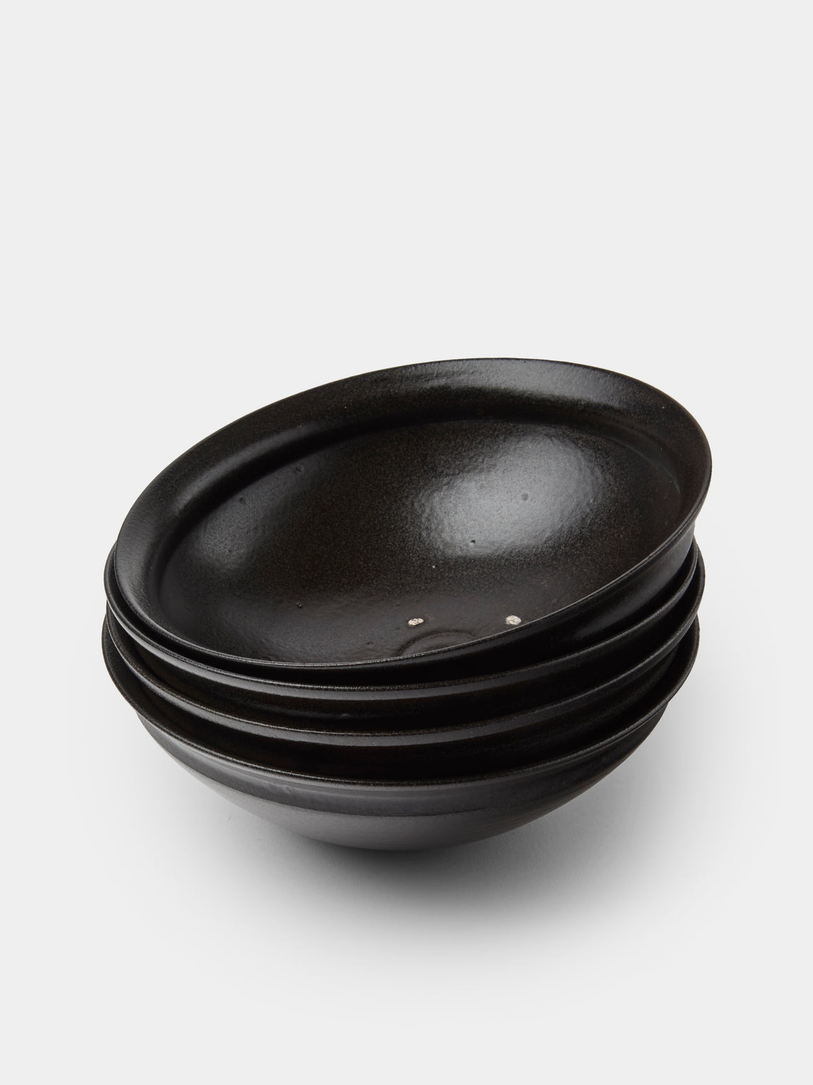 Fuminari Araga - Kohiki Slipware Shallow Bowls – 8in/21cm (Set of 4) - Black - ABASK