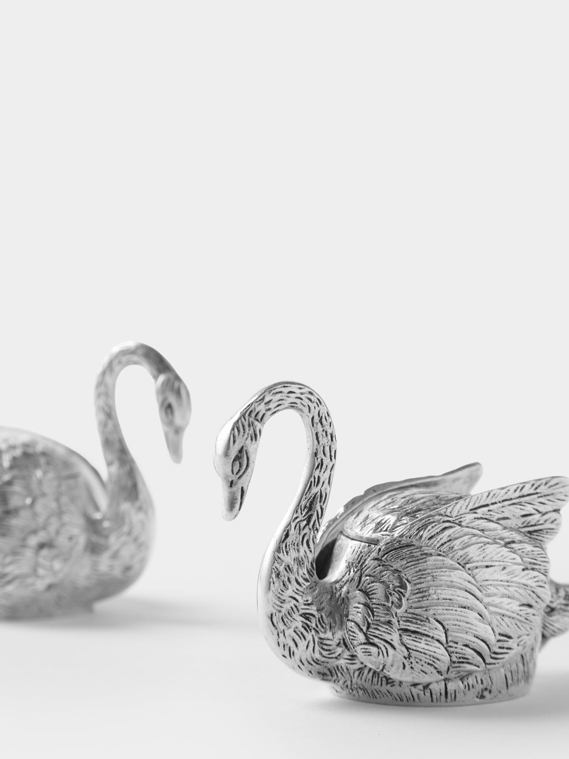 Antique and Vintage - 1925 Swans Solid Silver Salt and Pepper Shakers (Set of 2) - Silver - ABASK