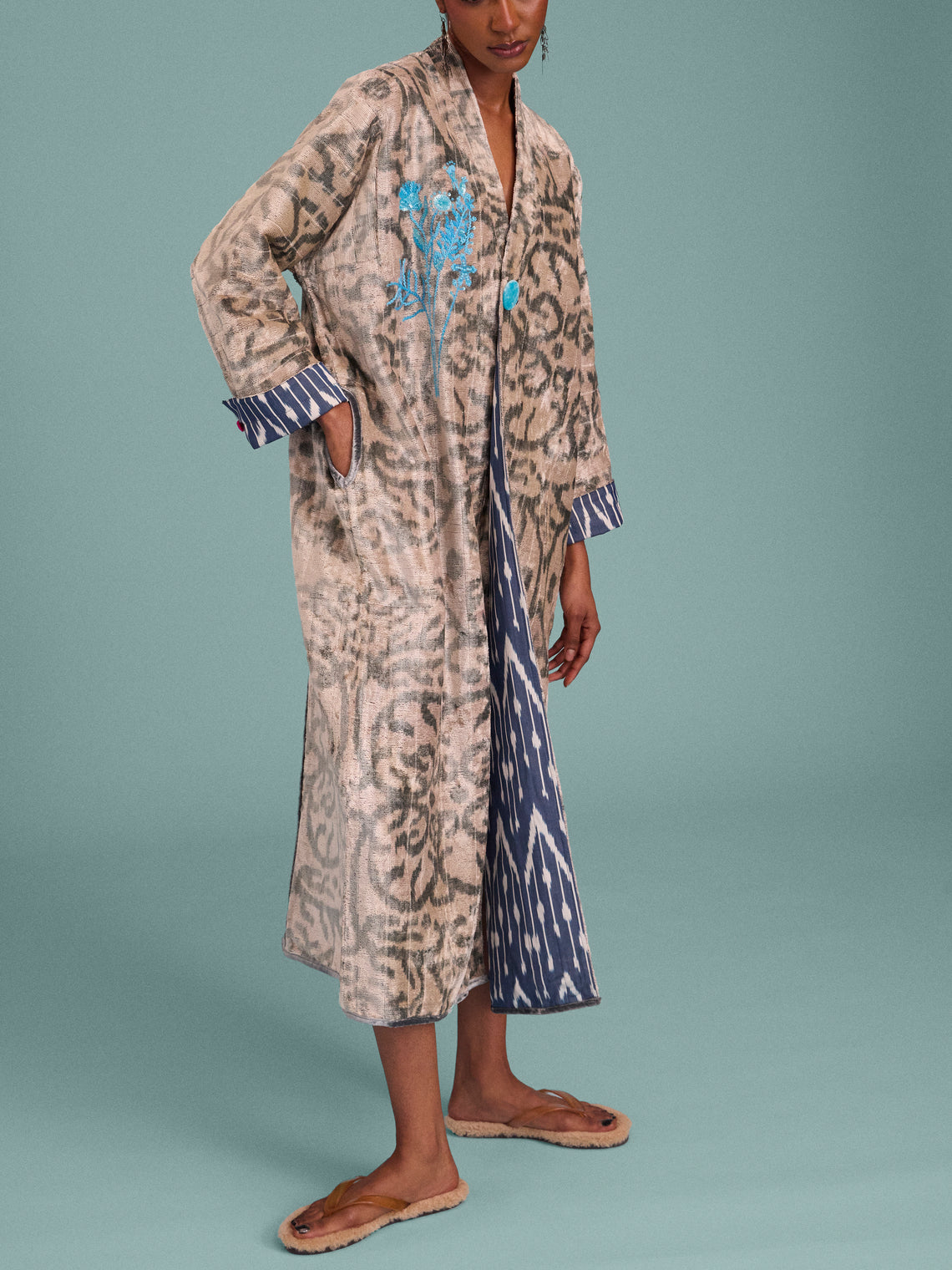 Nazzy Beglari - Hand-Loomed Ikat Velvet Reversible Robe | One Size - Multiple - ABASK