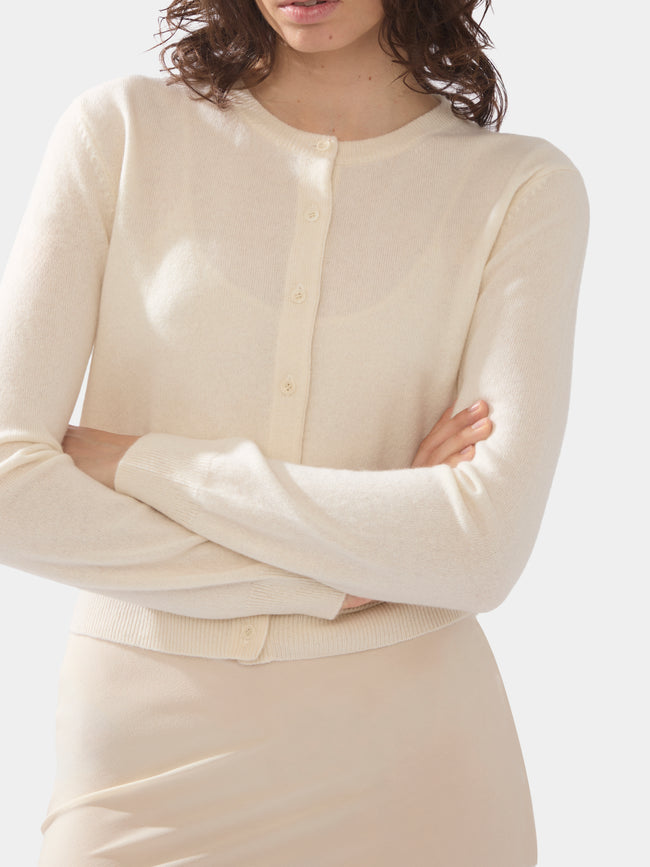 Ryan Roche - Women's Cashmere Cropped Crew-Neck Cardigan - Ivory - ABASK