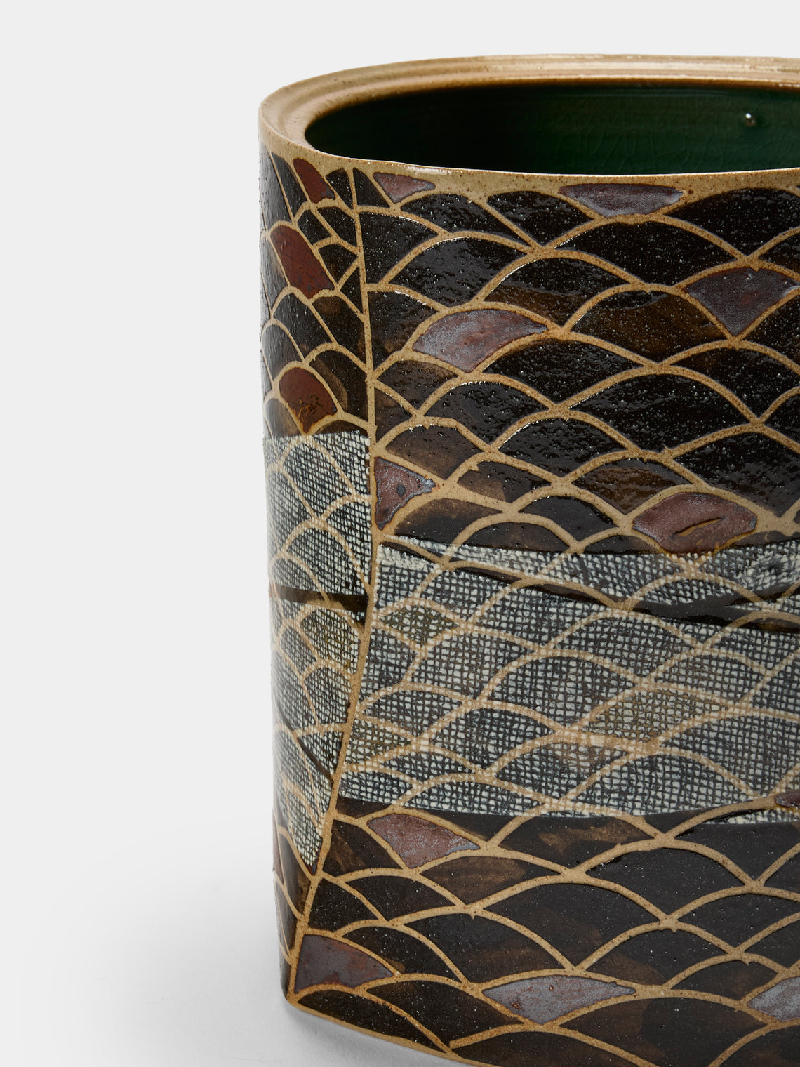 Masumi Ando - Textured Ceramic Water Jar - Brown - ABASK