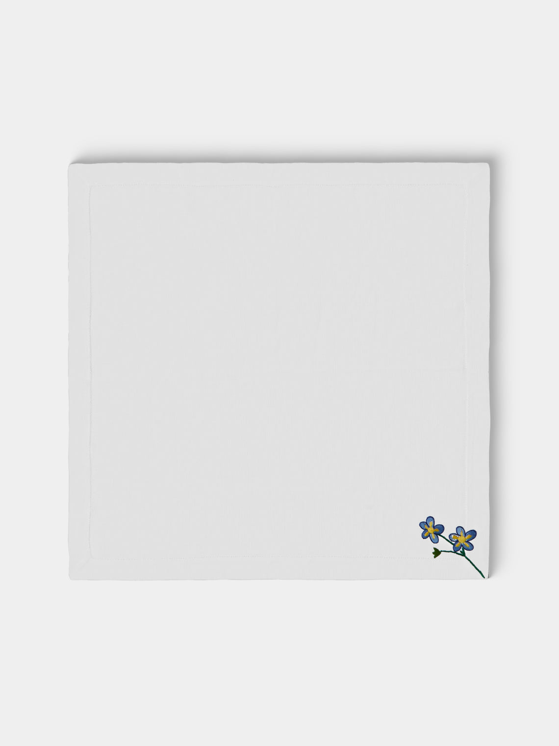 Taf Firenze - | Set of 6 | Summer Floral Hand-Embroidered Linen Napkins - White - ABASK