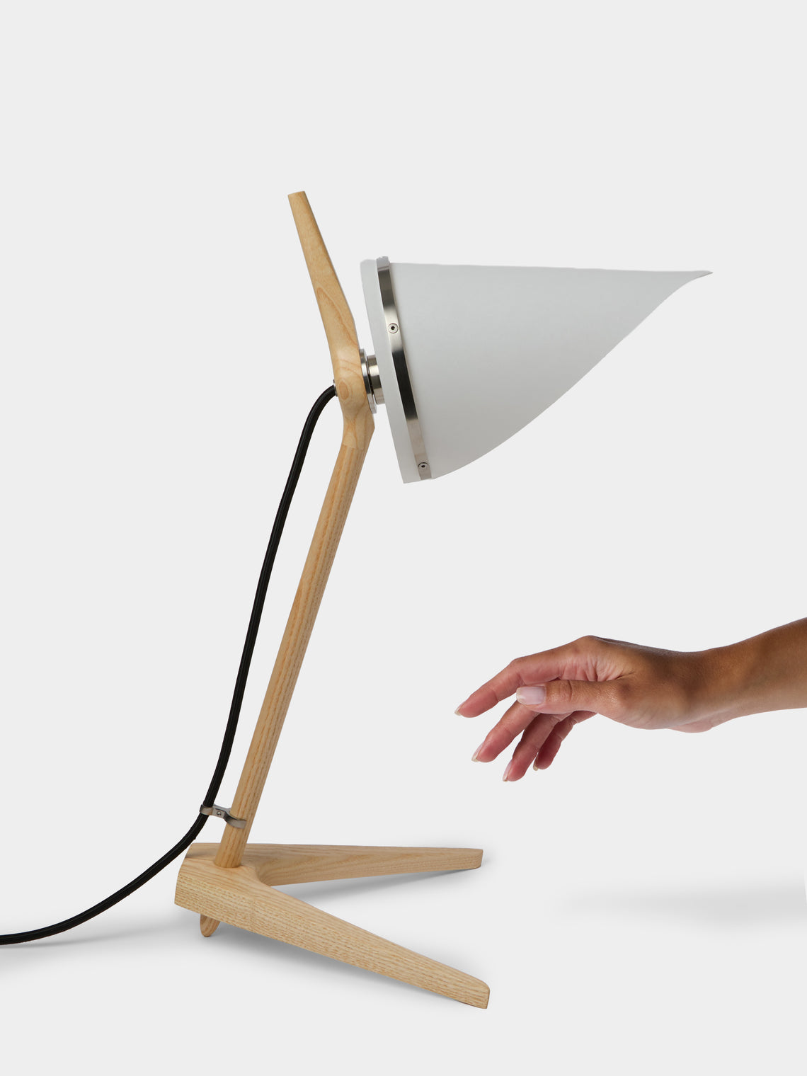 Joe Armitage - Classic Ash Desk Lamp - Brown - ABASK