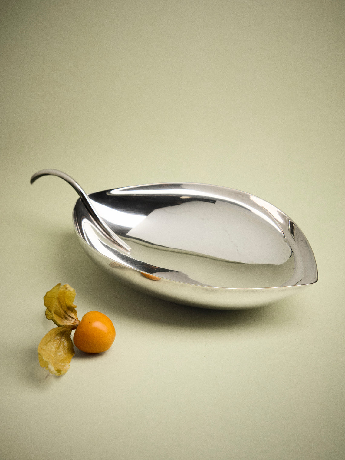 Antique and Vintage - 1960s Christofle Silver-Plated Leaf - Silver - ABASK
