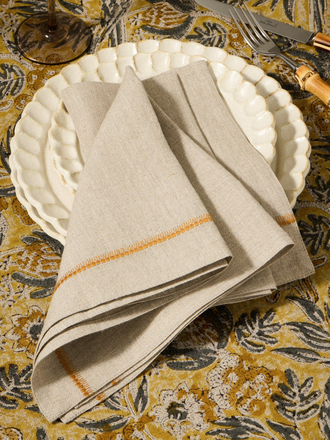 Chamois - | Set of 4 | Embroidered Linen Napkins - Beige - ABASK