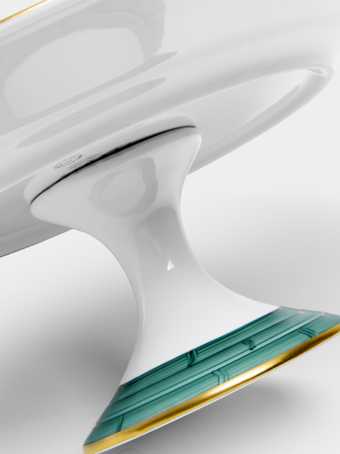 Marie Daage - Jardin d'Arashiyama Hand-Painted Porcelain Cake Stand - White - ABASK