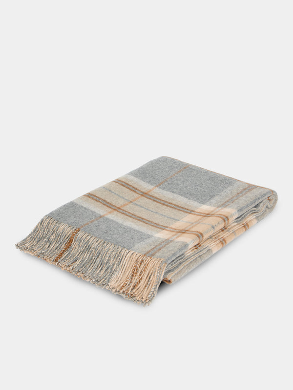 Johnstons of Elgin - Double-Faced Wool Check Throw (75in/1.9m) - Beige - ABASK
