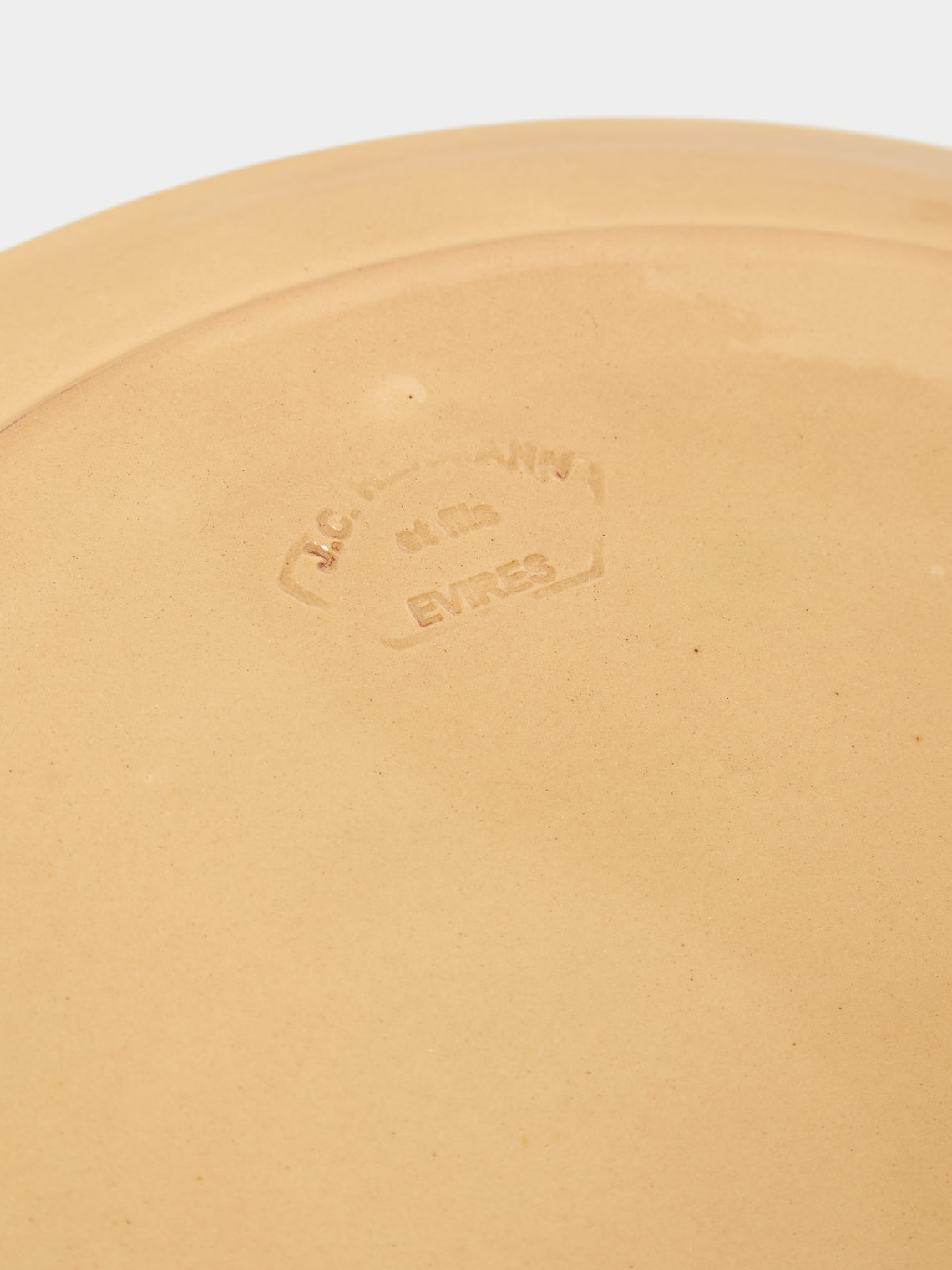 Poterie d’Évires - Stags Hand-Painted Ceramic Round Platter - Cream - ABASK