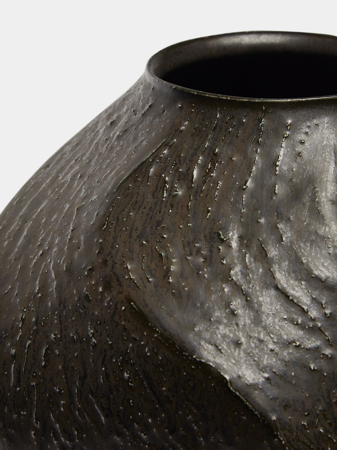 Lee Song-am - Hand-Thrown Stoneware Vase (15.5in/40cm) - Black - ABASK