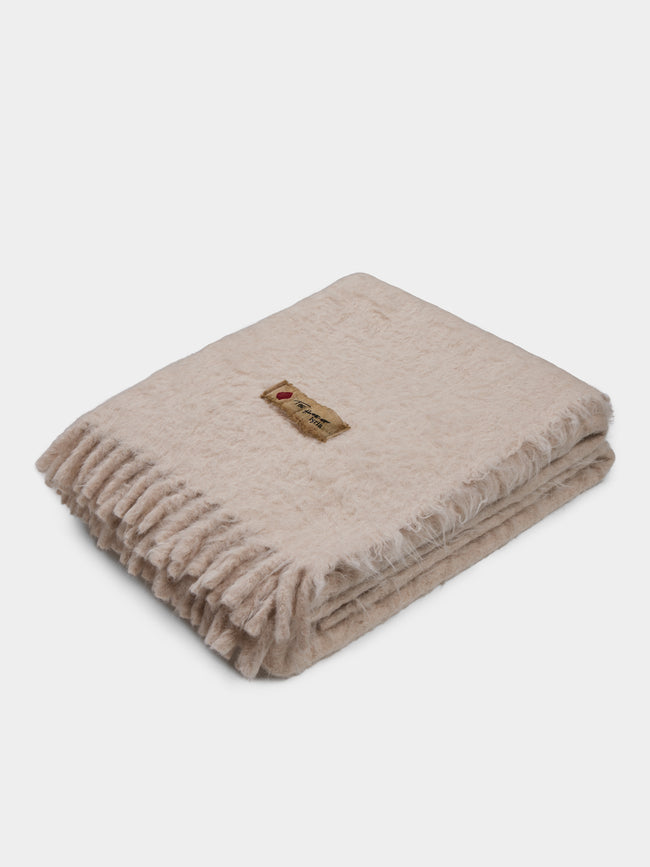 The House of Lyria - Moonlight Alpaca Throw (75in/1.9m) - Cream - ABASK