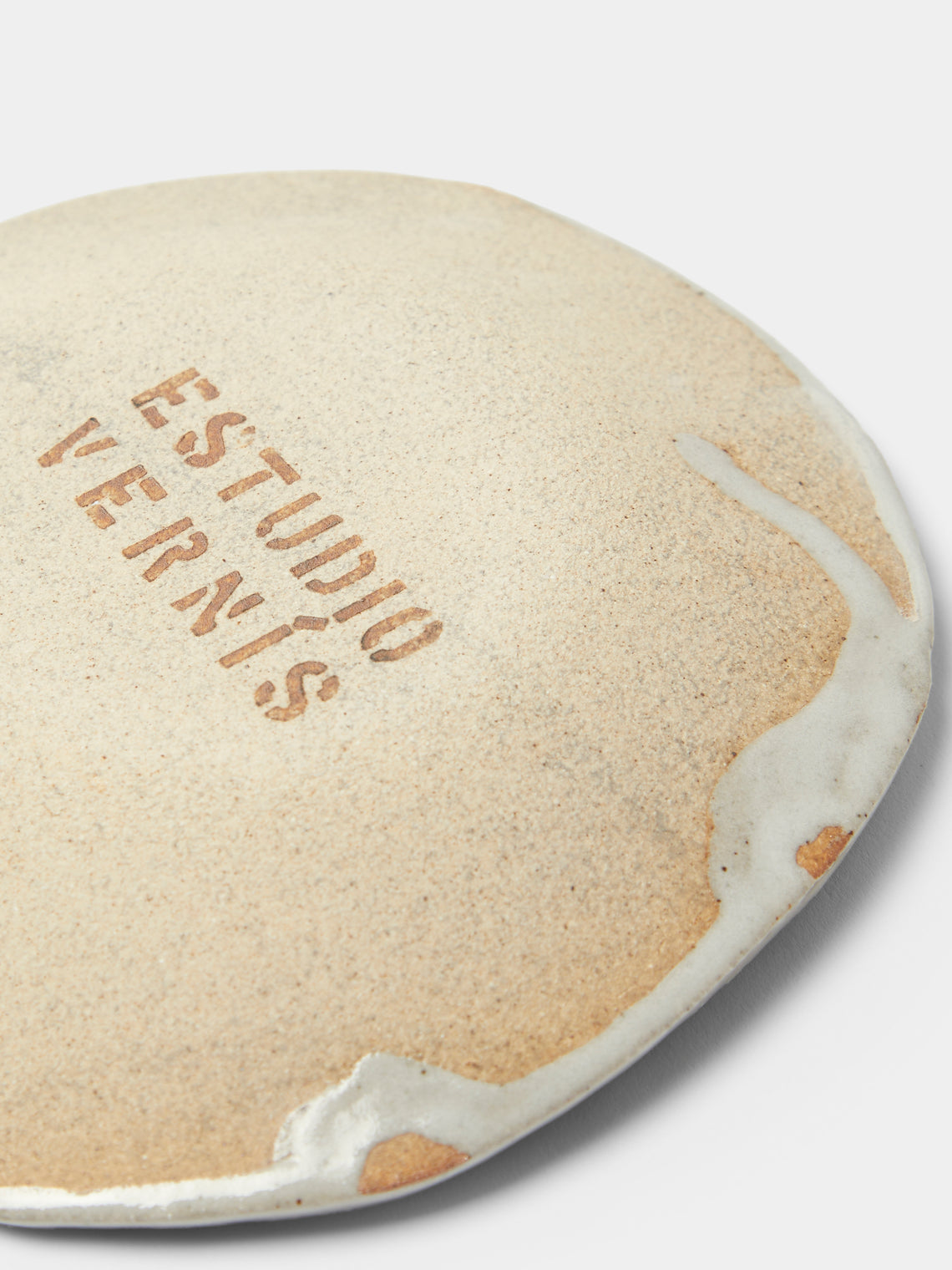 Estudio Vernís - Wood-Fired Stoneware Coffee Plates 5.5in/14cm (Set of 6) - White - ABASK