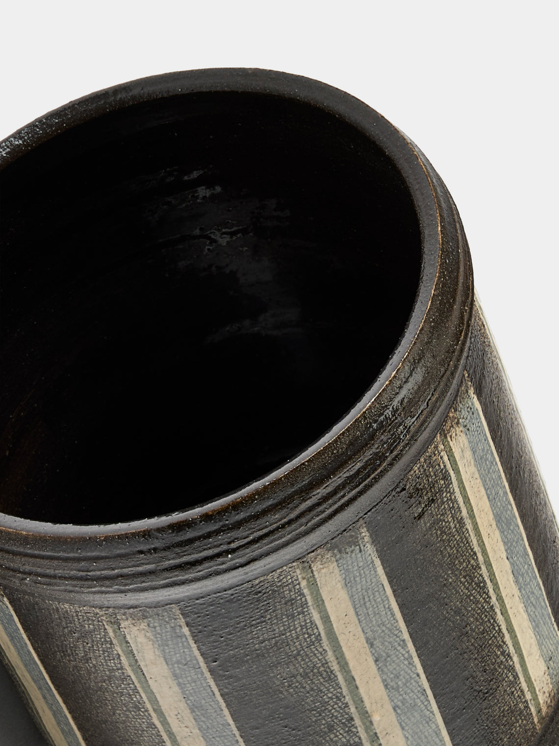 Masumi Ando - Textured Ceramic Water Jar - Gray - ABASK