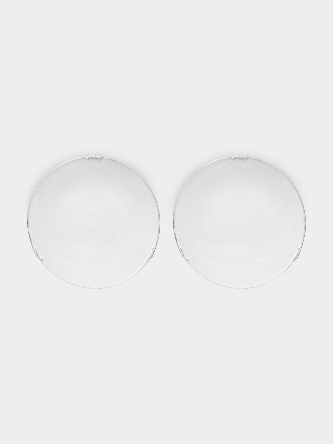 Astier de Villatte - Neptune Hand-Glazed Ceramic Dinner Plate (Set of 2) - White - ABASK