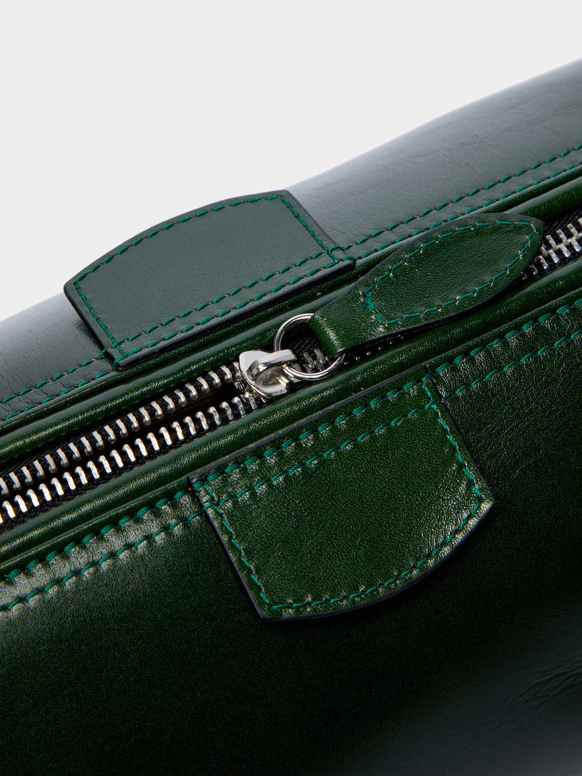 Leather Medium Wash Bag
