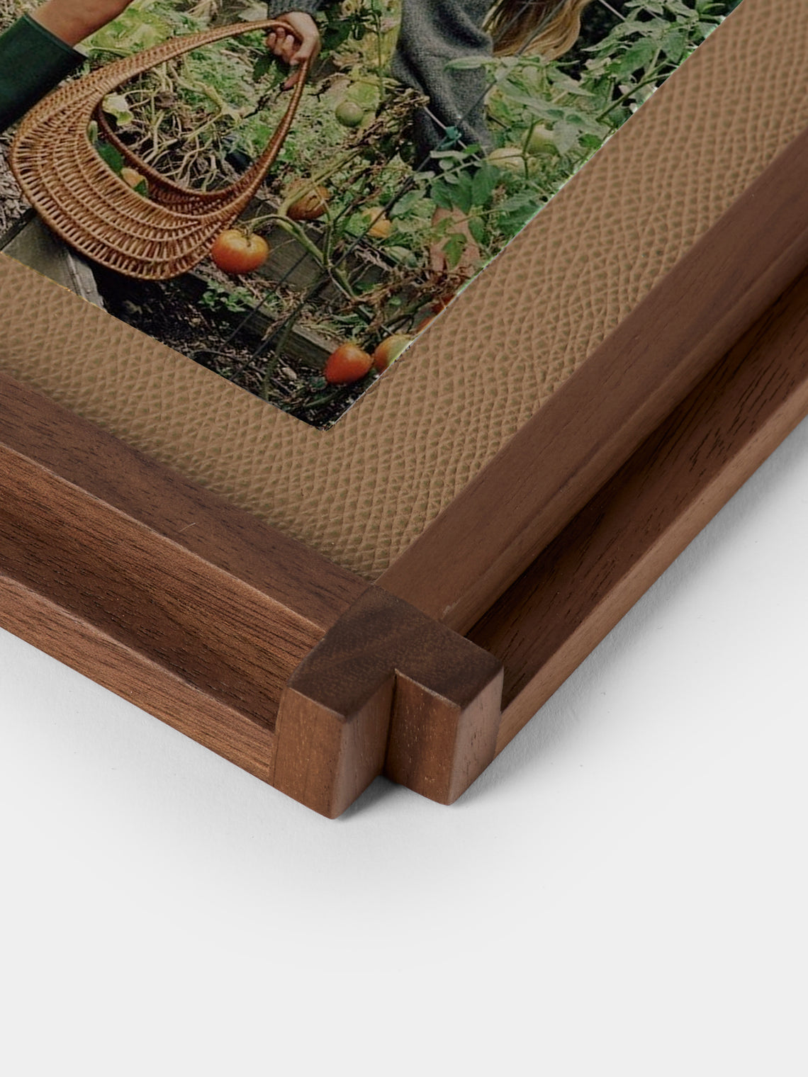 Giobagnara - Structura Leather and Wood Photo Frame (5x7") - Brown - ABASK