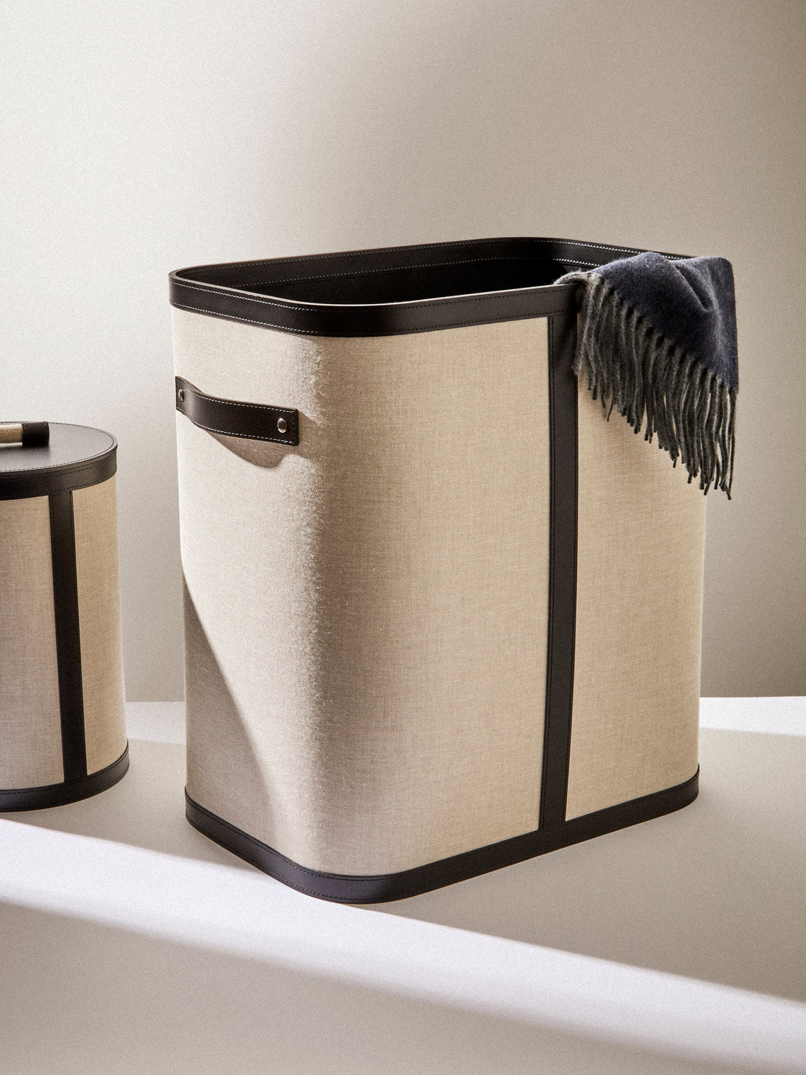 Pinetti - Penelope Leather and Canvas Lidded Laundry Basket - Black - ABASK