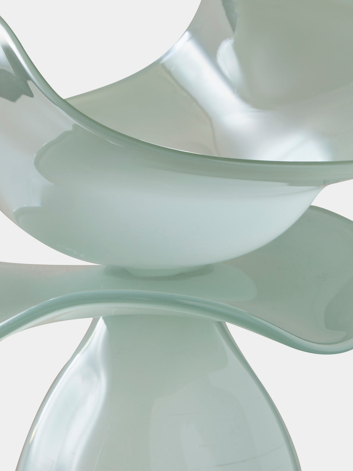 Oog Objects - 8 Hand-Blown Glass Vase (10.5in/26.5cm) - Green - ABASK