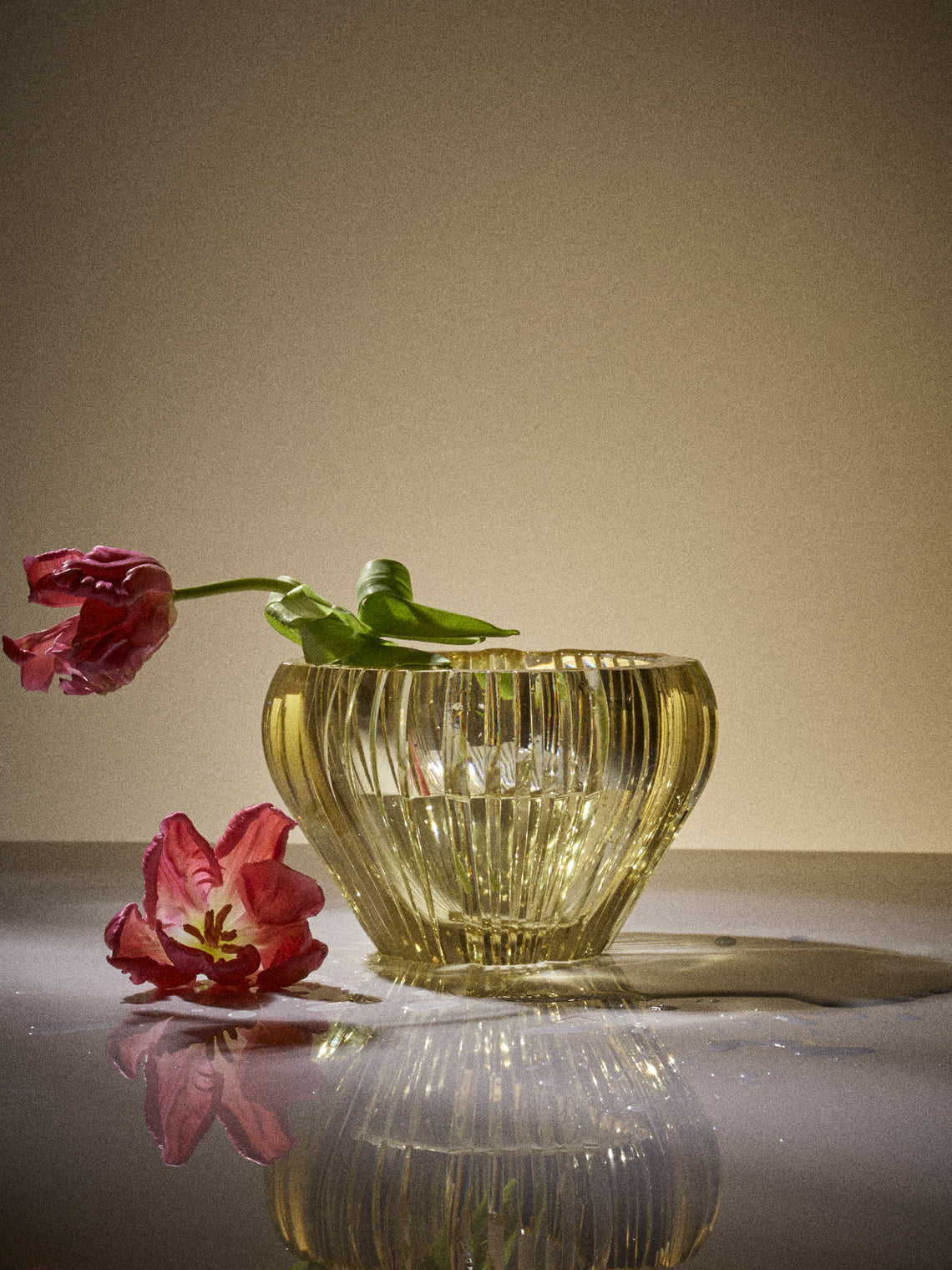 Antique and Vintage - 1950s Daum Crystal Vase (7in/17.5cm) - Yellow - ABASK