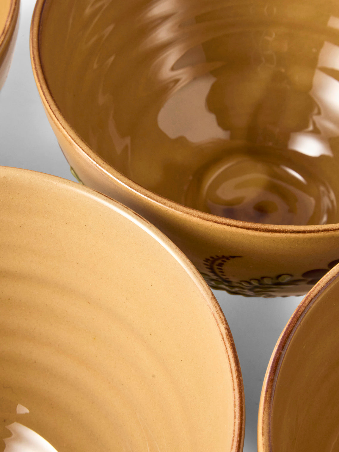 Poterie d’Évires - Flowers Hand-Painted Ceramic Grand Bowls (Set of 4) - Cream - ABASK
