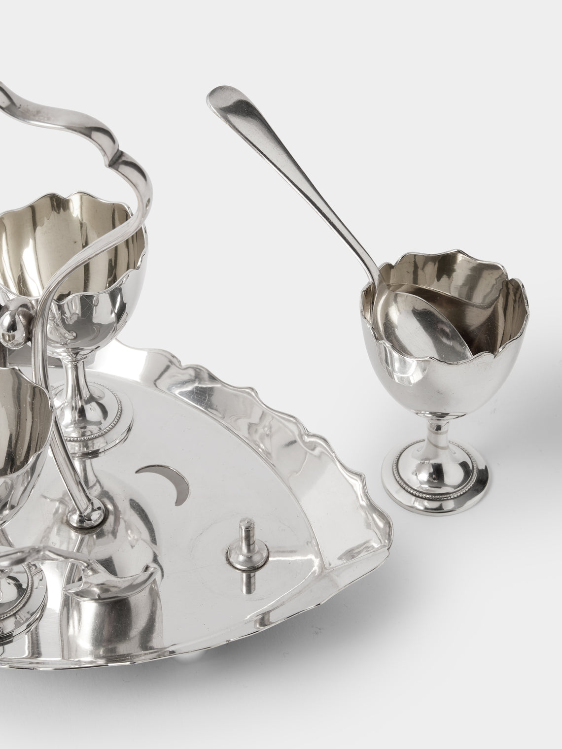 Antique and Vintage - Mid-Century Silver-Plated Egg Serving Set - Silver - ABASK