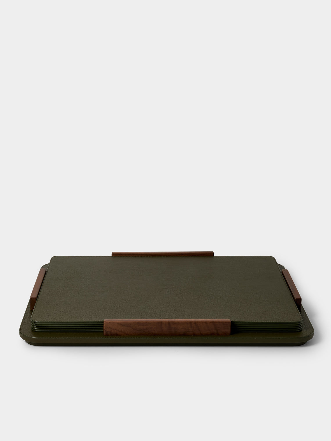 Giobagnara x Poltrona Frau - | Set of 6 | Leather and Walnut Placemats with Holders - Olive - ABASK - 