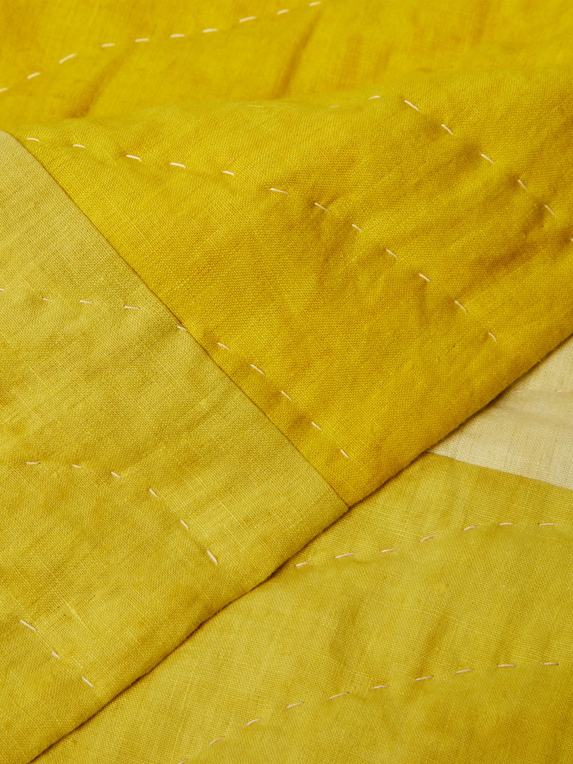 Hand-Embroidered Linen Quilt (79in/2m)