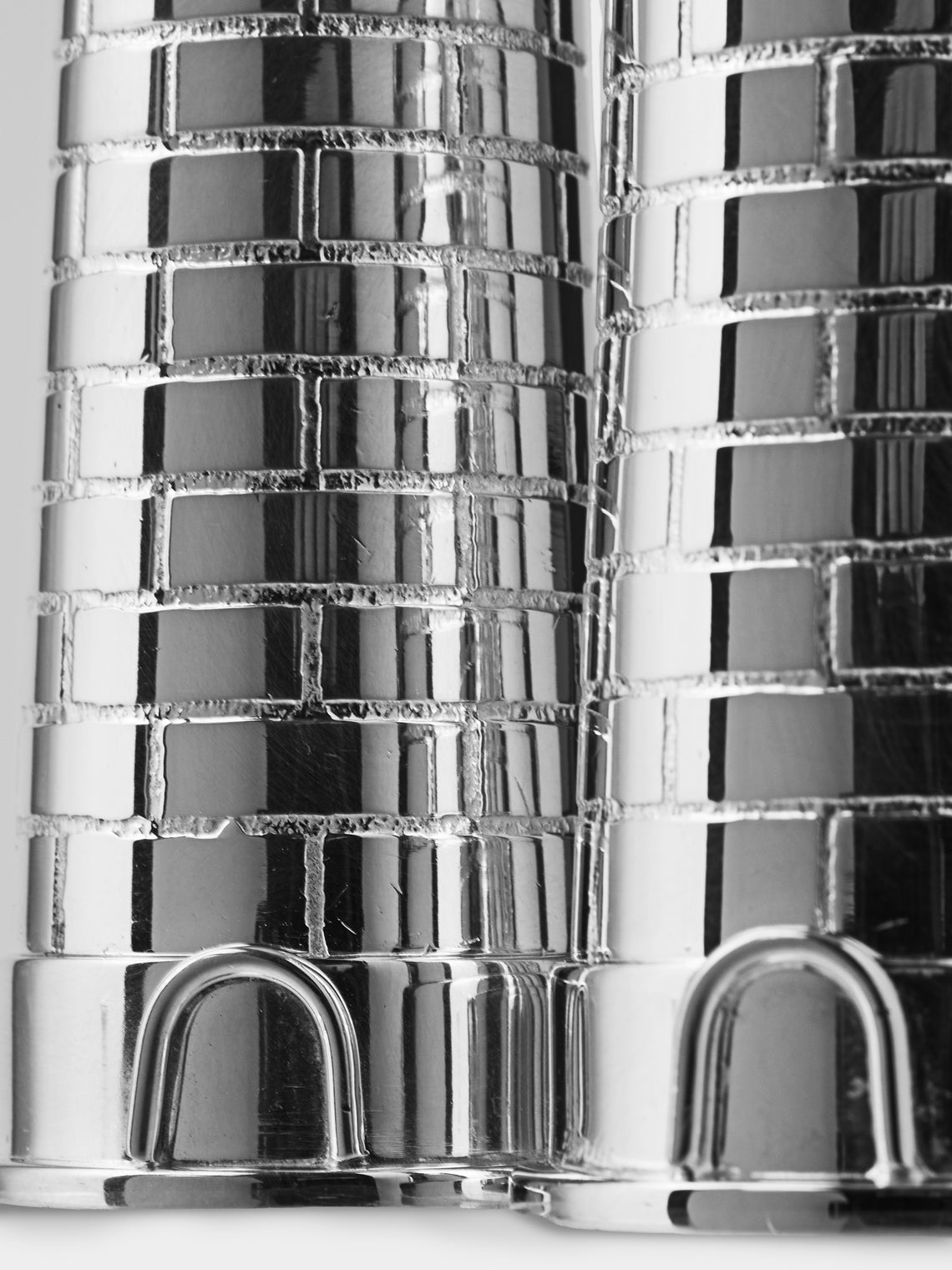 Au Bain Marie - Lighthouse Silver-Plated Salt and Pepper Shakers - Silver - ABASK