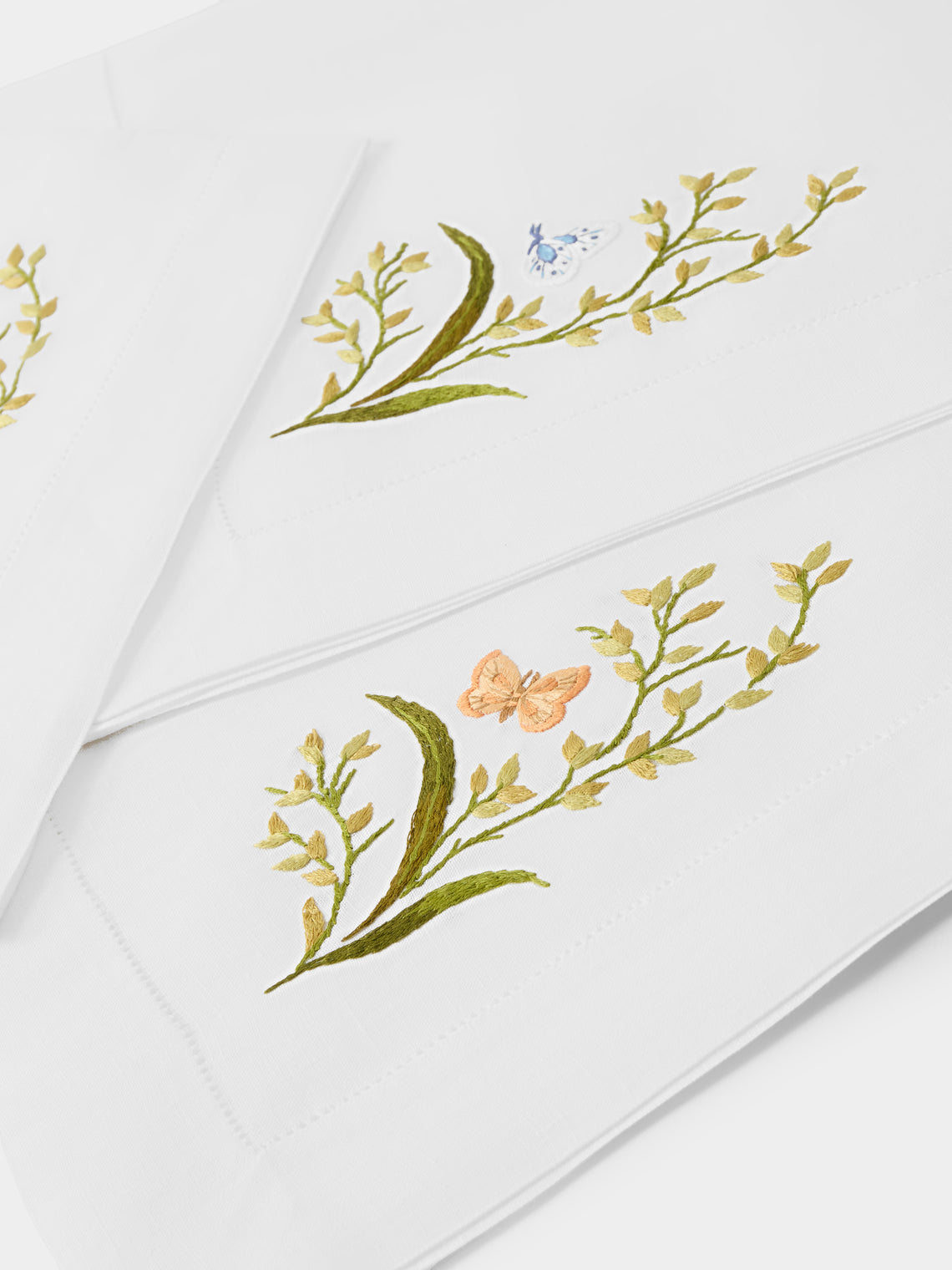 ERI Textiles - | Set of 4 | Green Meadow Hand-Embroidered Linen Napkins - White - ABASK