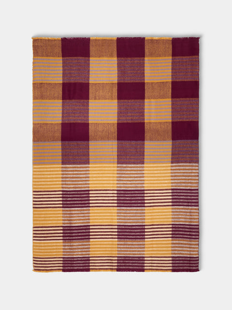 Me & K - Srinagar Cashmere Tartan Throw (75in/1.9m) - Red - ABASK