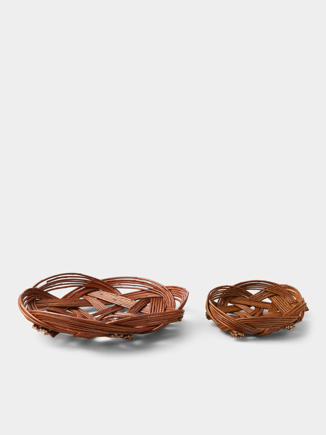 Valérie Lavaure - Willow Celtic Knot Trays (Set of 2) -  - ABASK