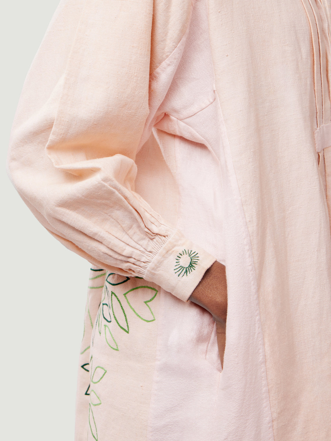 Kilometre Paris - The Olive Tree Hand-Embroidered Linen Dress | One Size - Light pink - ABASK